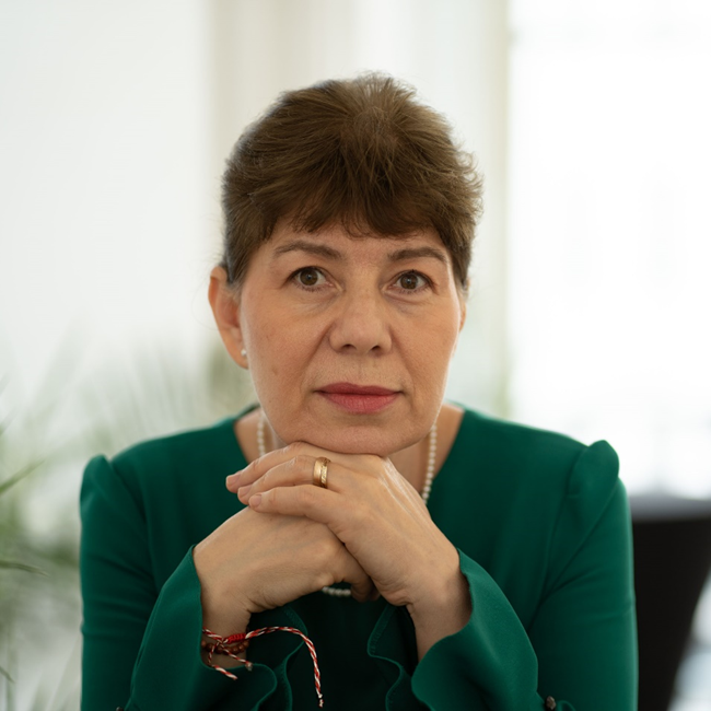 speaker-photo